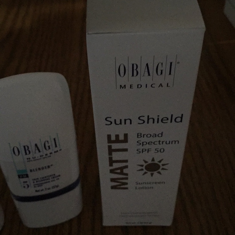 Skincare - Picture 4 of 6